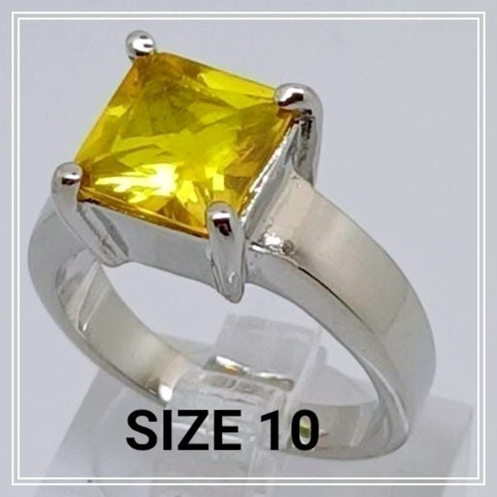 Size 10 Vintage 90s Yellow Princess Cut Cubic Zirconia Statement‎ Cocktail Ring